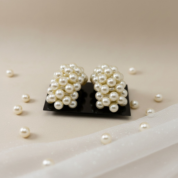 Unbranded Jewelry - Cluster Faux Pearl Statement Earrings Vintage Style Cream Pearl Studs